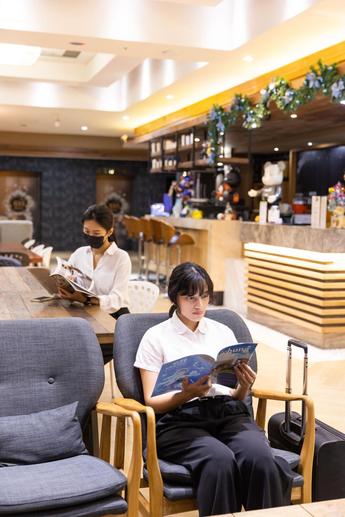 G11 Hotel Taichung Buitenkant foto