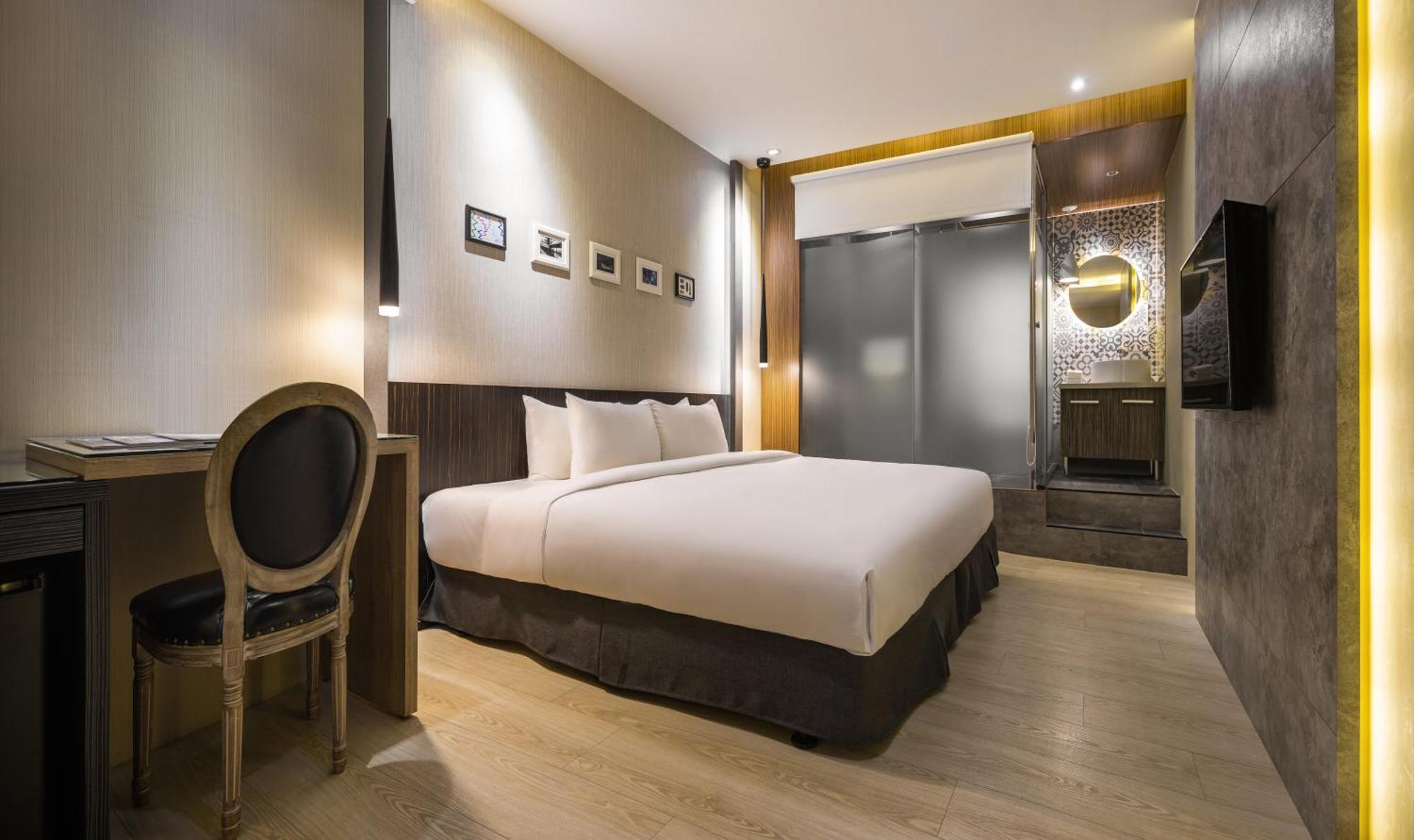 G11 Hotel Taichung Buitenkant foto