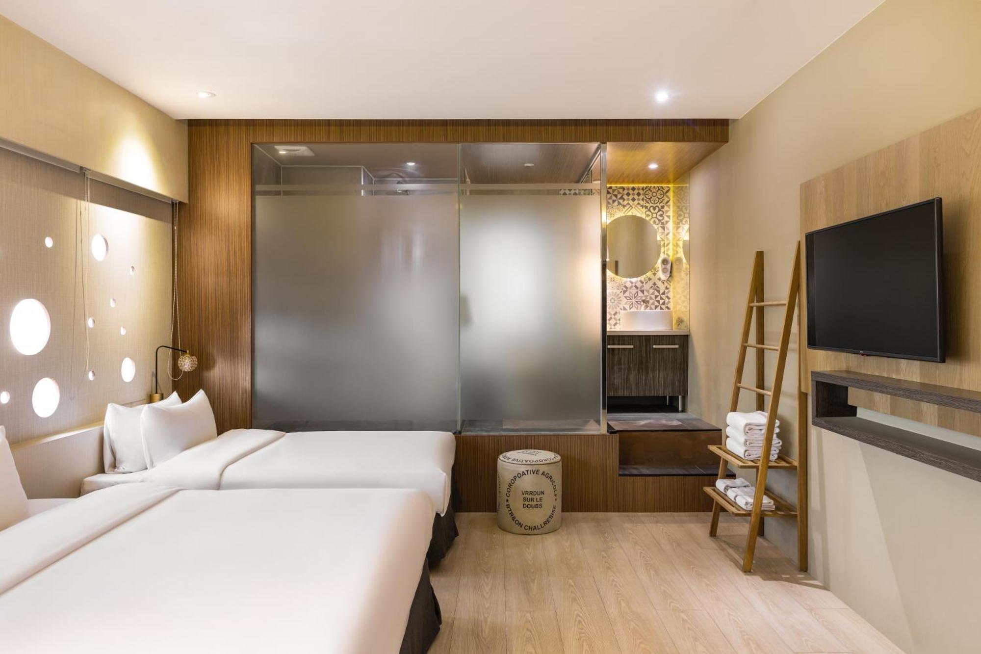 G11 Hotel Taichung Buitenkant foto
