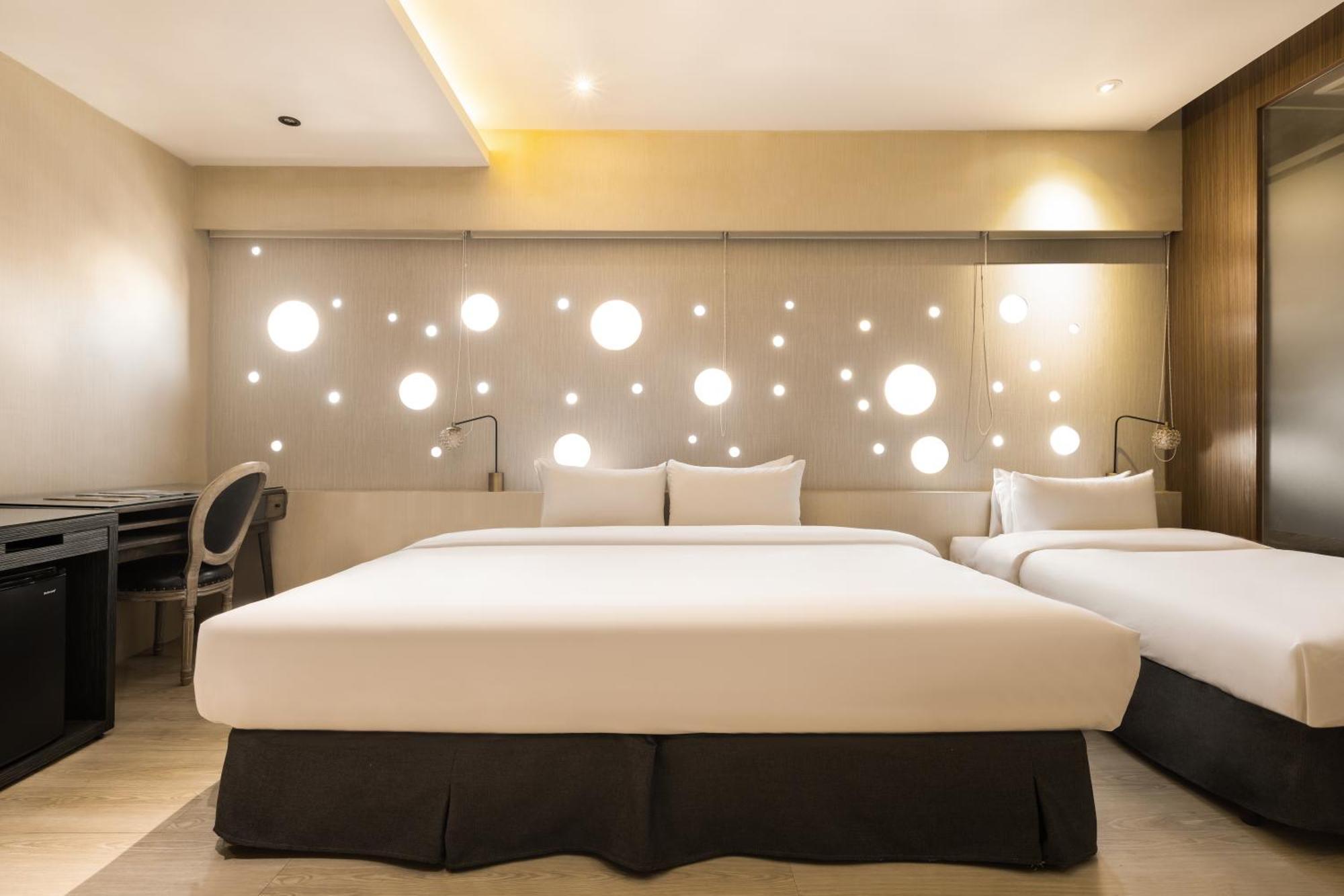G11 Hotel Taichung Buitenkant foto