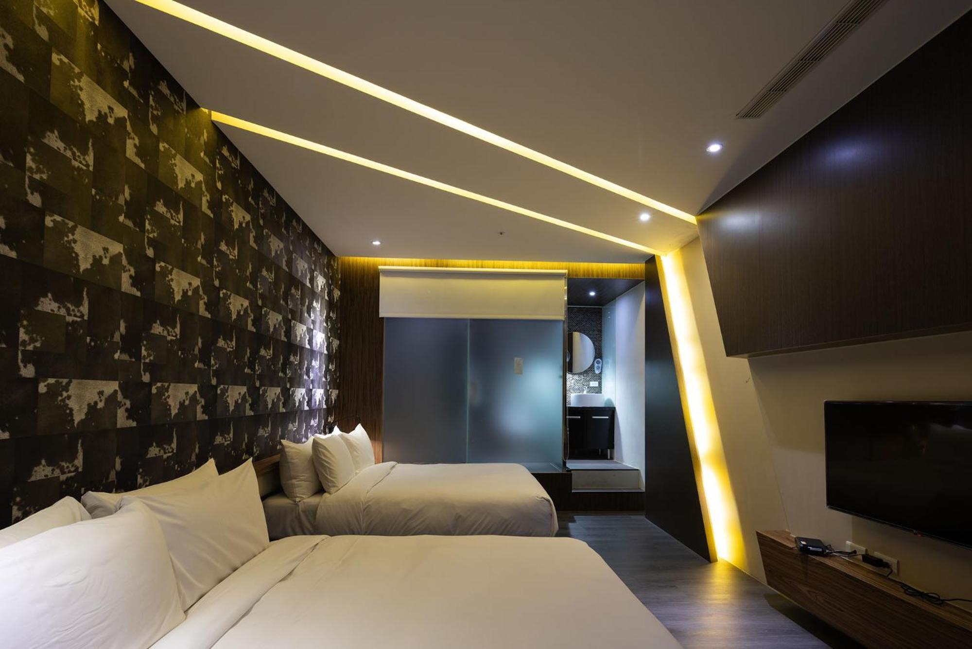 G11 Hotel Taichung Buitenkant foto