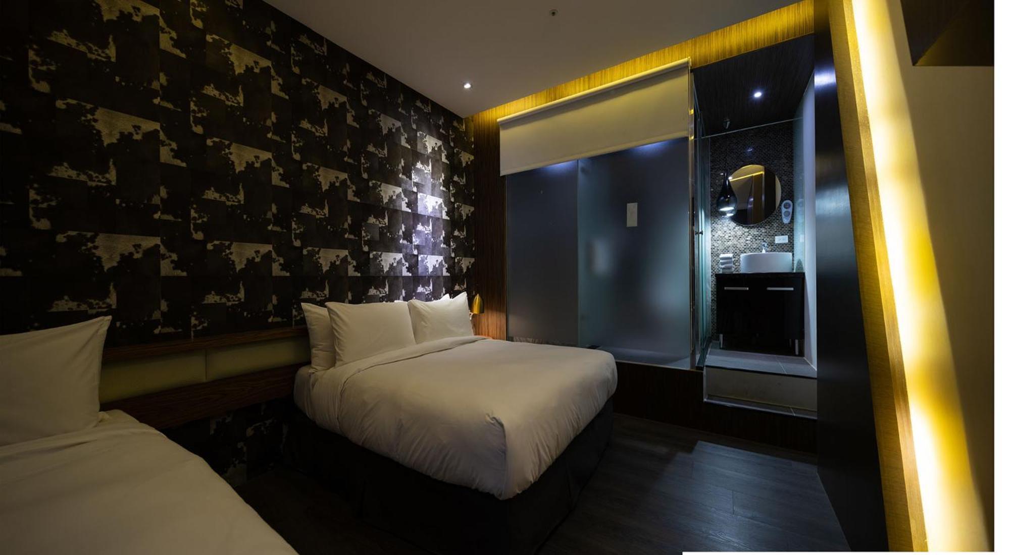 G11 Hotel Taichung Buitenkant foto